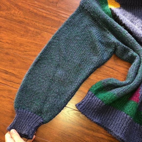 Vintage Doncaster Long Sleeve Turtle Neck Sweater - Picture 6 of 7